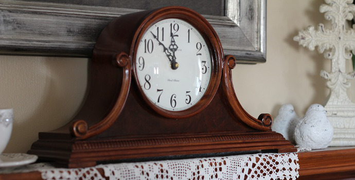 Антикварные часы