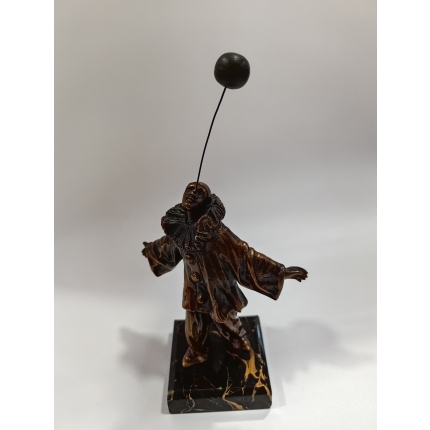 Бронзовая статуэтка "Жонглирующий Арлекино" 