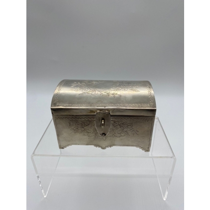 Шкатулка 84 проба мастер Л.О