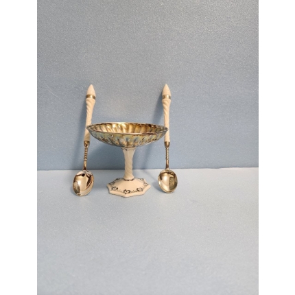 Серебряная креманка.