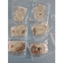 Серебряные монеты.