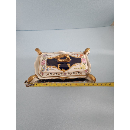 Фарфоровая шкатулка Германия