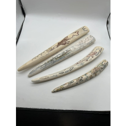 Бивни мамонта с рисунками