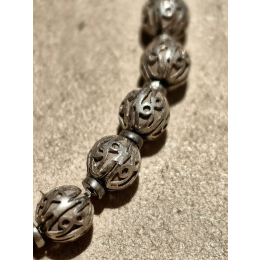 Четки серебряные.