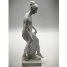 Фарфоровая статуэтка " Гречанка" Германия