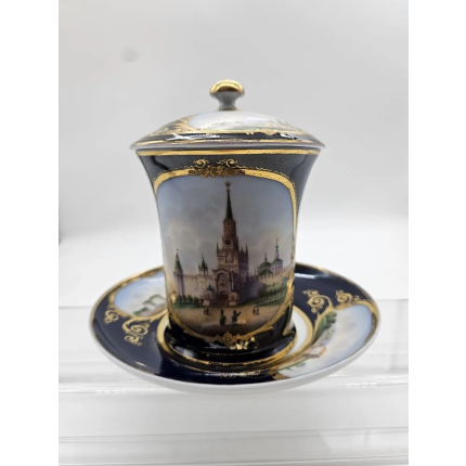 Чайная пара Попова с видом Кремля.