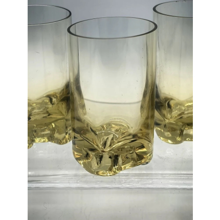 Набор рюмок из лимонного стекла. 6 шт. СССР.