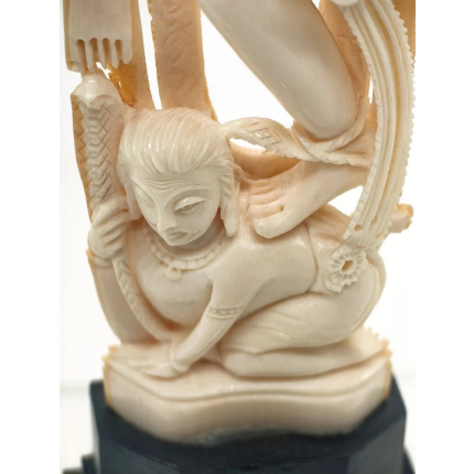 Скульптура из кости " Помпейская Лакшми"