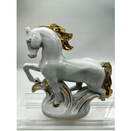 Фарфоровая статуэтка ЛФЗ " Конь- огонь"