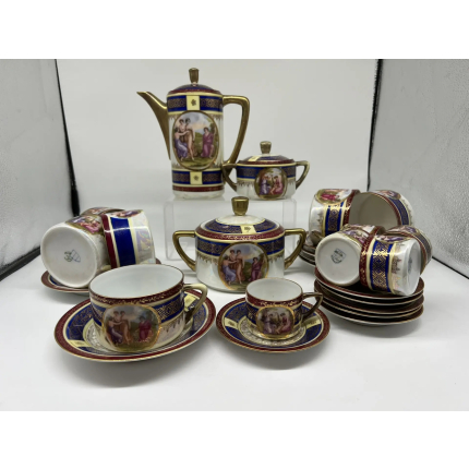 Фарфоровый Чайно-кофейный сервиз. Чехословакия.